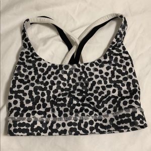 Lulu lemon sports bra
